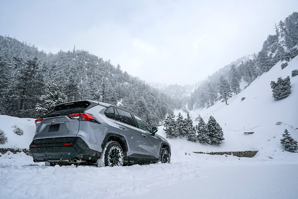 Falken Tires Wildpeak AT Trail Outside Advertising